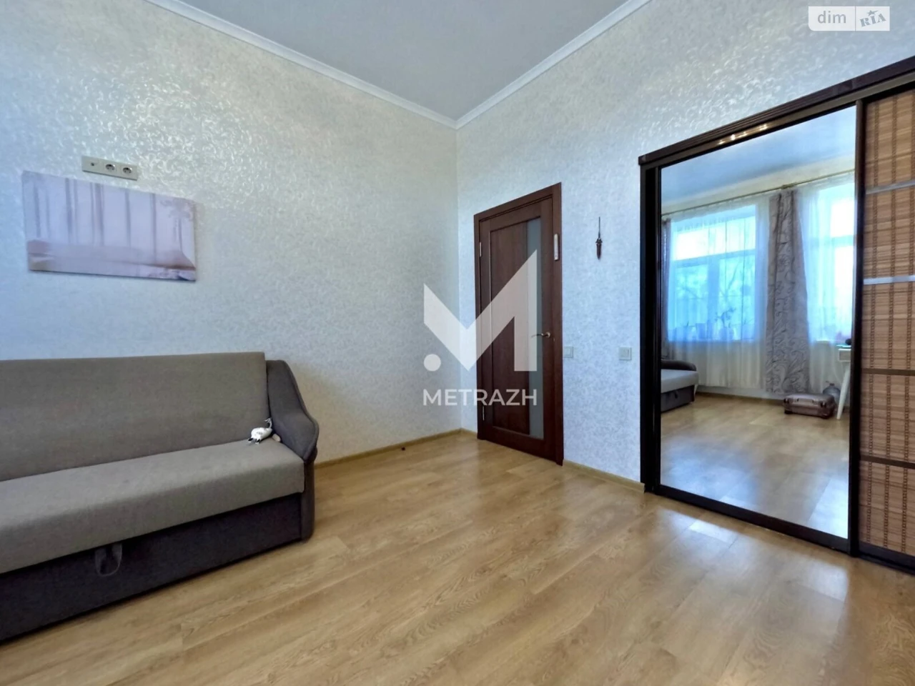 For sale Apartment Pavlivka