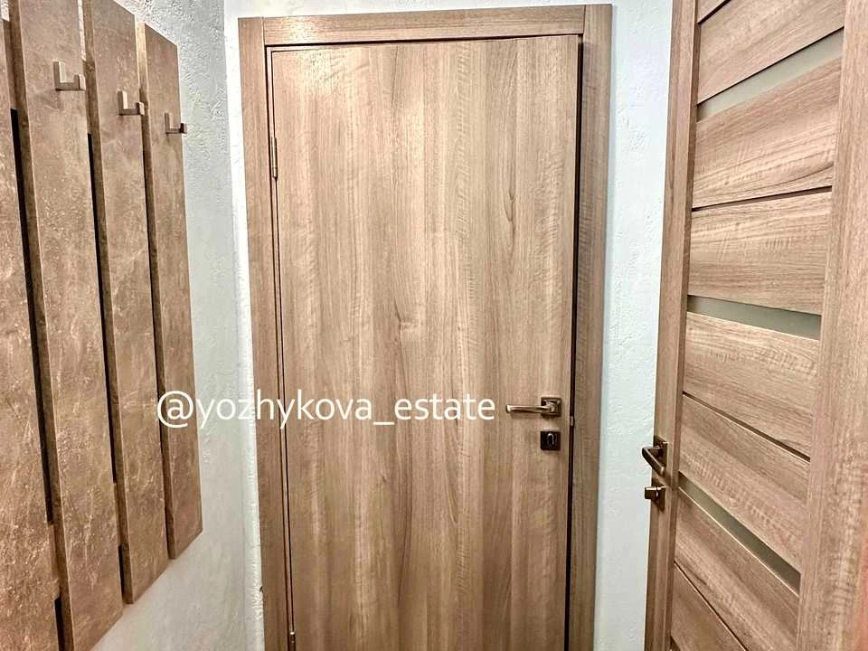 Apartment. Kyiv, Knyaziv Ostrozkyh St. (Moskovskaya)