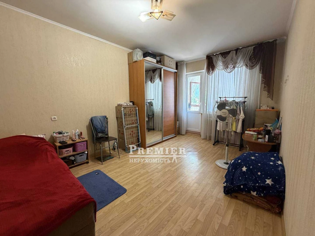 1-комнатная квартира на Тайрова, комфорт, 3-й этаж, готовый