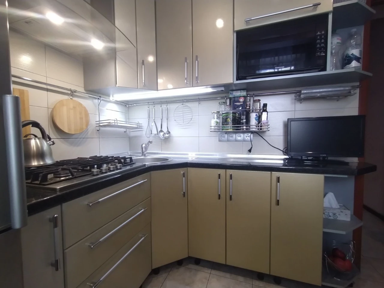 For sale 1-room apartment with major renovation, on Peskah