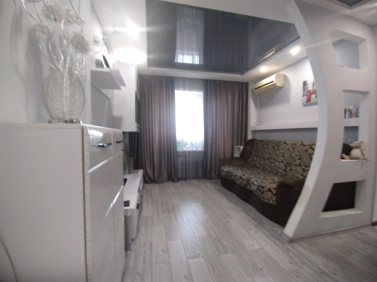 For sale 1-room apartment with major renovation, on Peskah