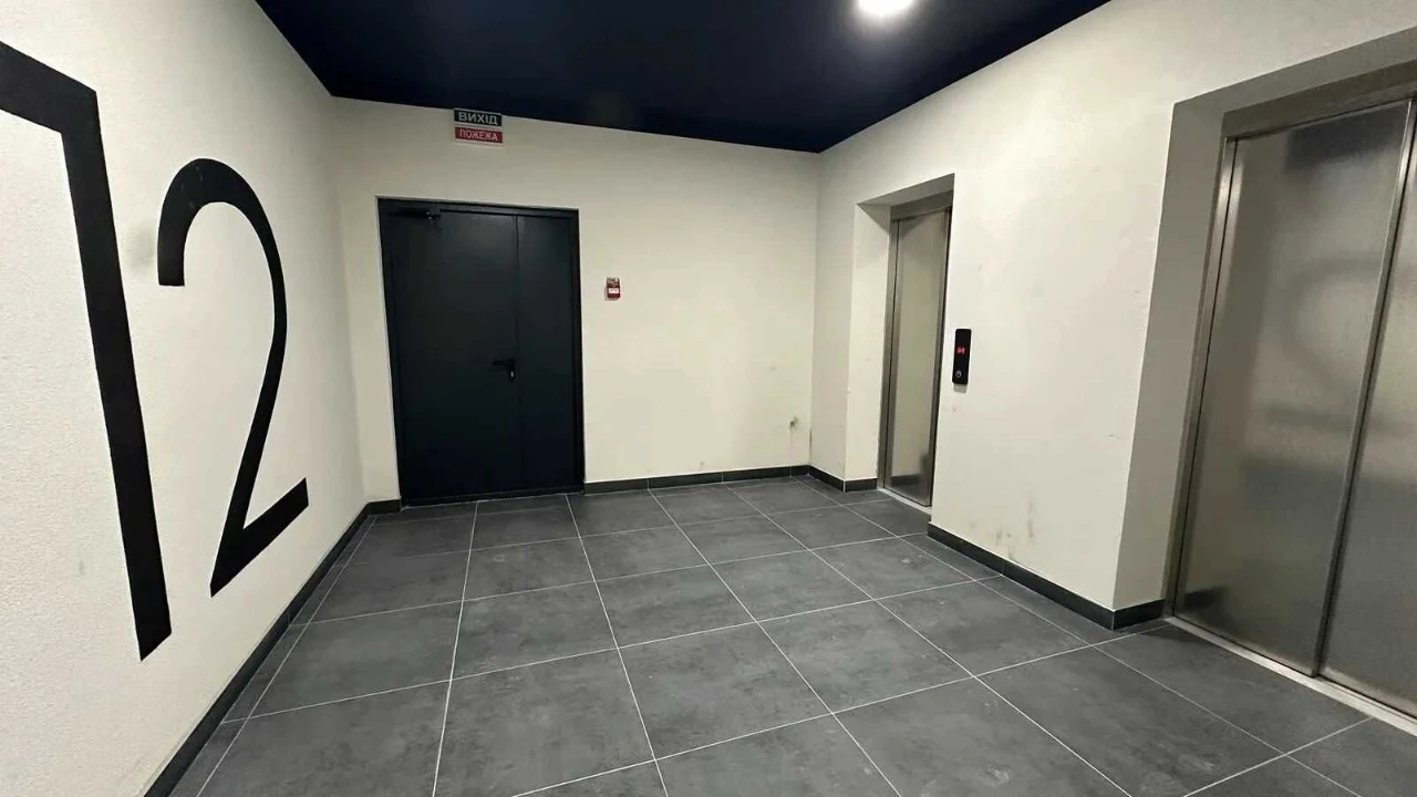 Sale of a modern 1-bedroom apartment