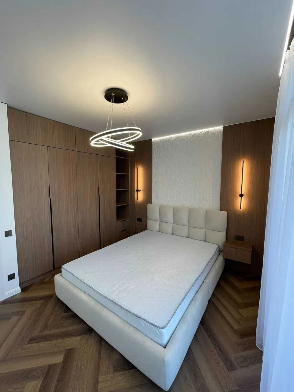 Sale of a modern 1-bedroom apartment