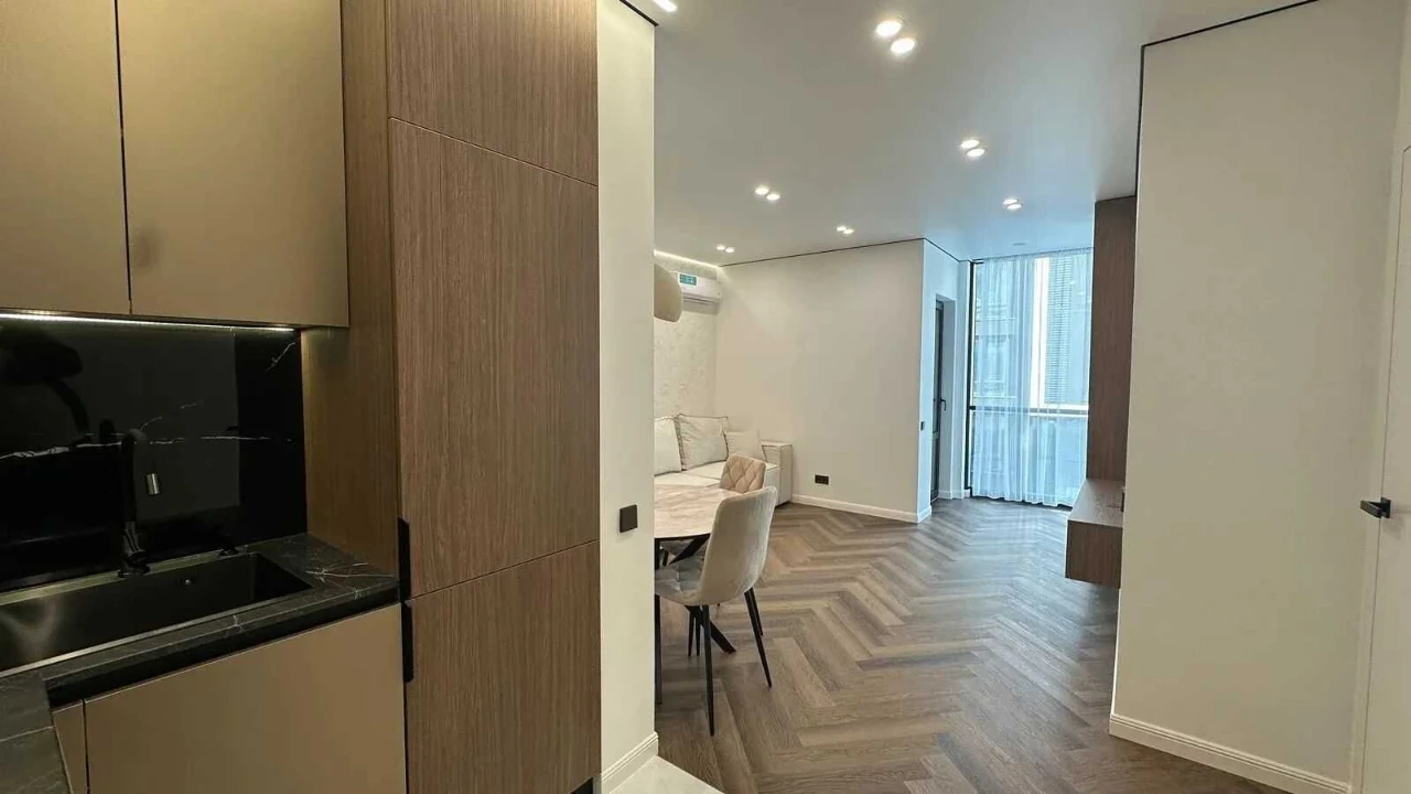 Sale of a modern 1-bedroom apartment