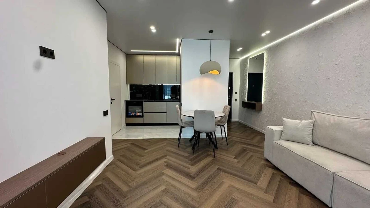Sale of a modern 1-bedroom apartment