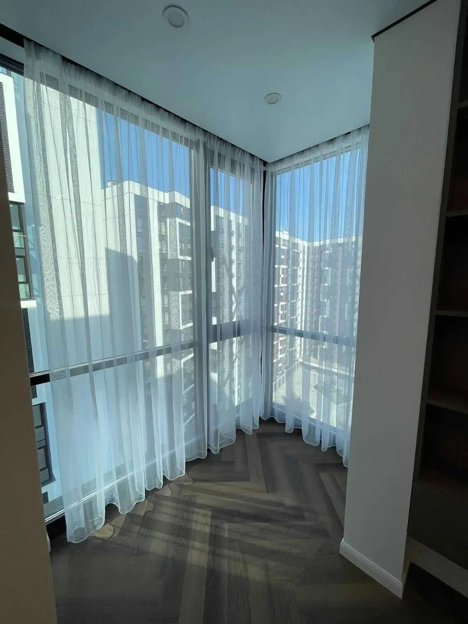 Sale of a modern 1-bedroom apartment