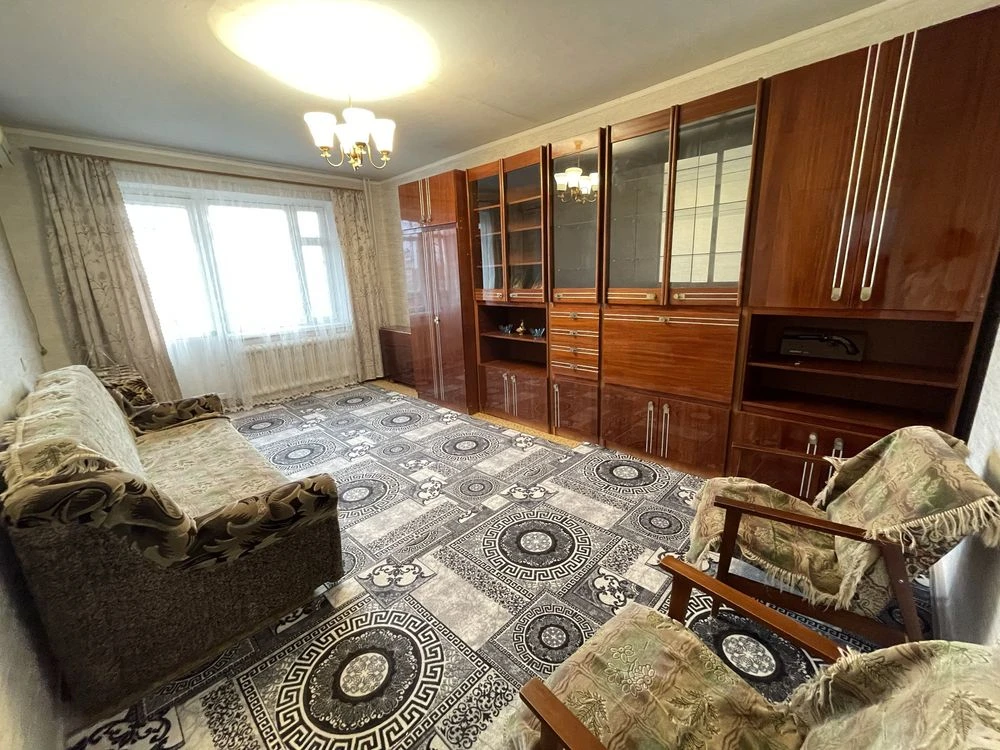 Selling 2-room apartment, 55 sq.m, in Sportcomplex Nadeya