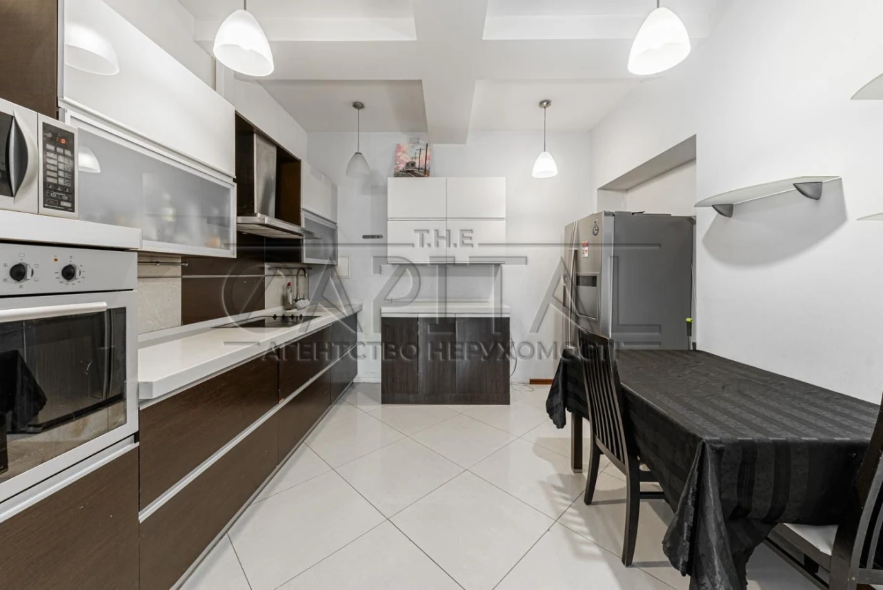 Apartment for sale, Botanic Tower residential complex, Шевchenkovsky district