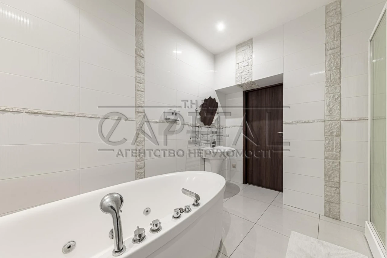 Apartment for sale, Botanic Tower residential complex, Шевchenkovsky district