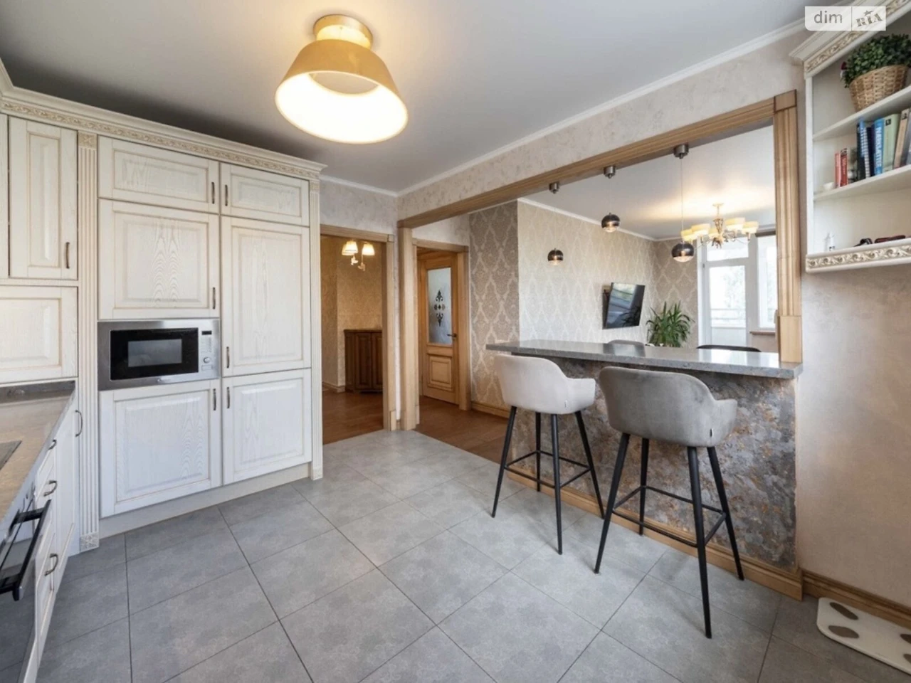 Apartment for Sale - Left Bank Area