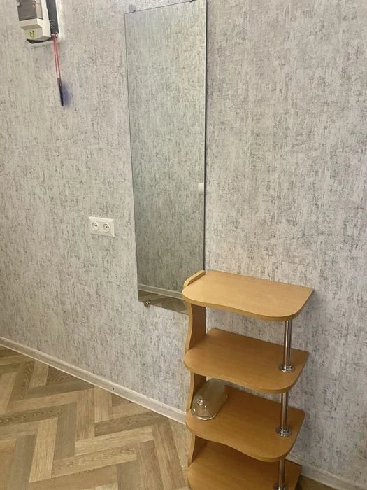 For sale 1-room apartment 3/5 on Vyacheslav Zaitseva Street