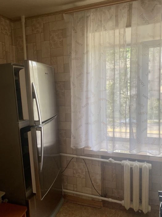 For sale 1-room apartment 3/5 on Vyacheslav Zaitseva Street