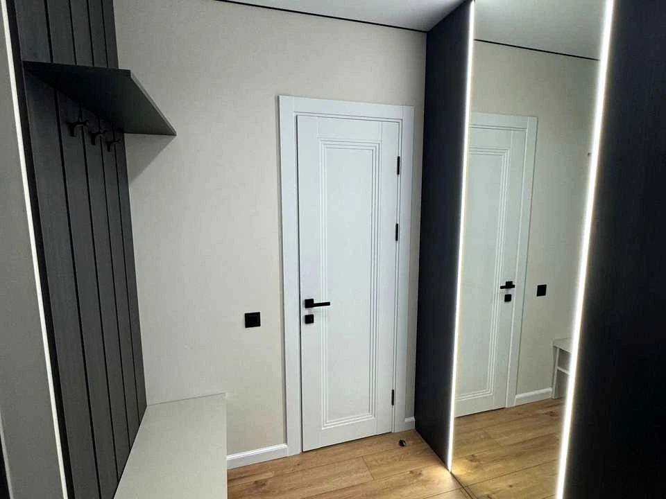 Apartment. Ivano-Frankivsk, Belvederska st.