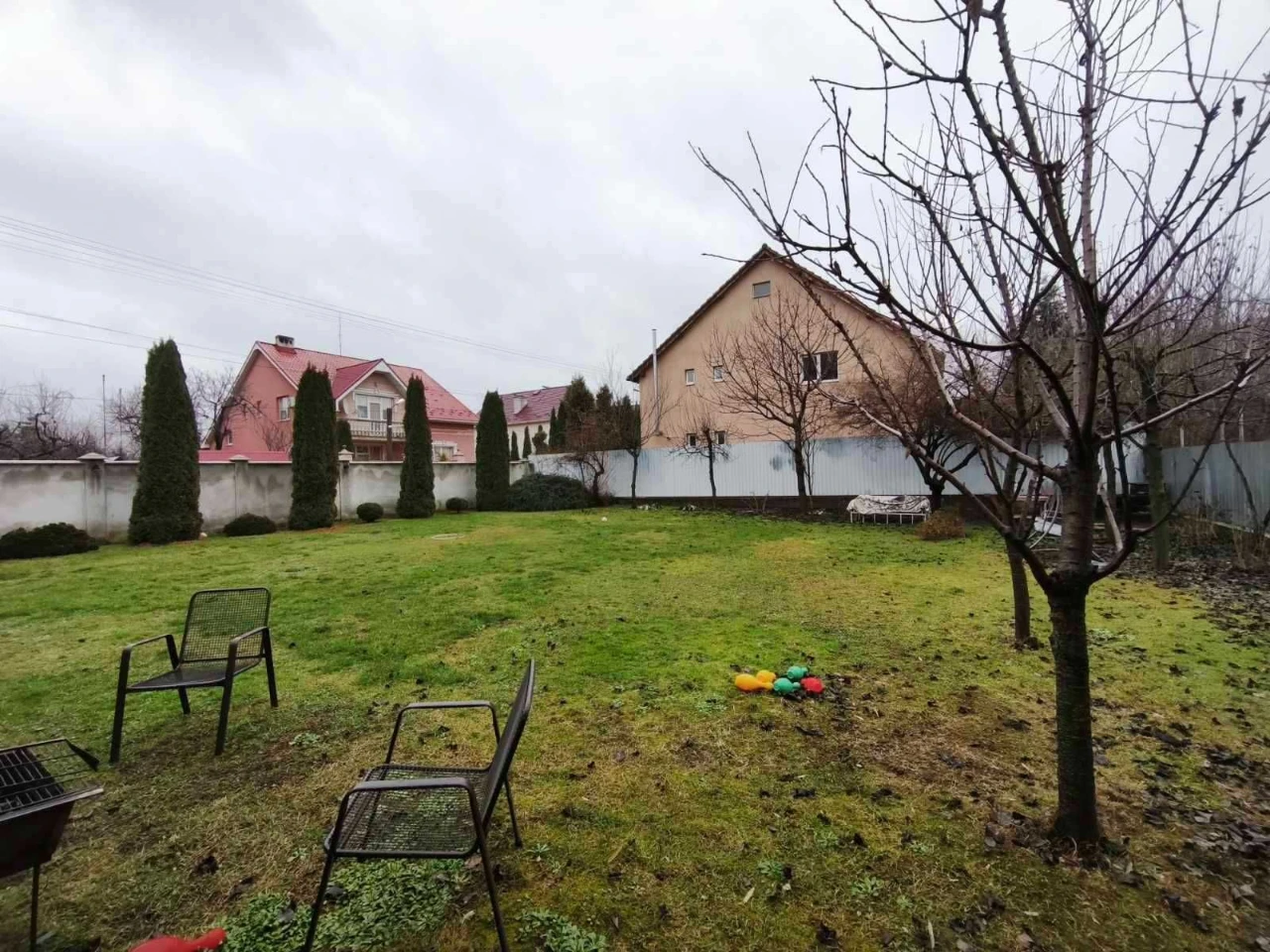 Продається сімейний будинок, вул. Володимирська Код: 42220