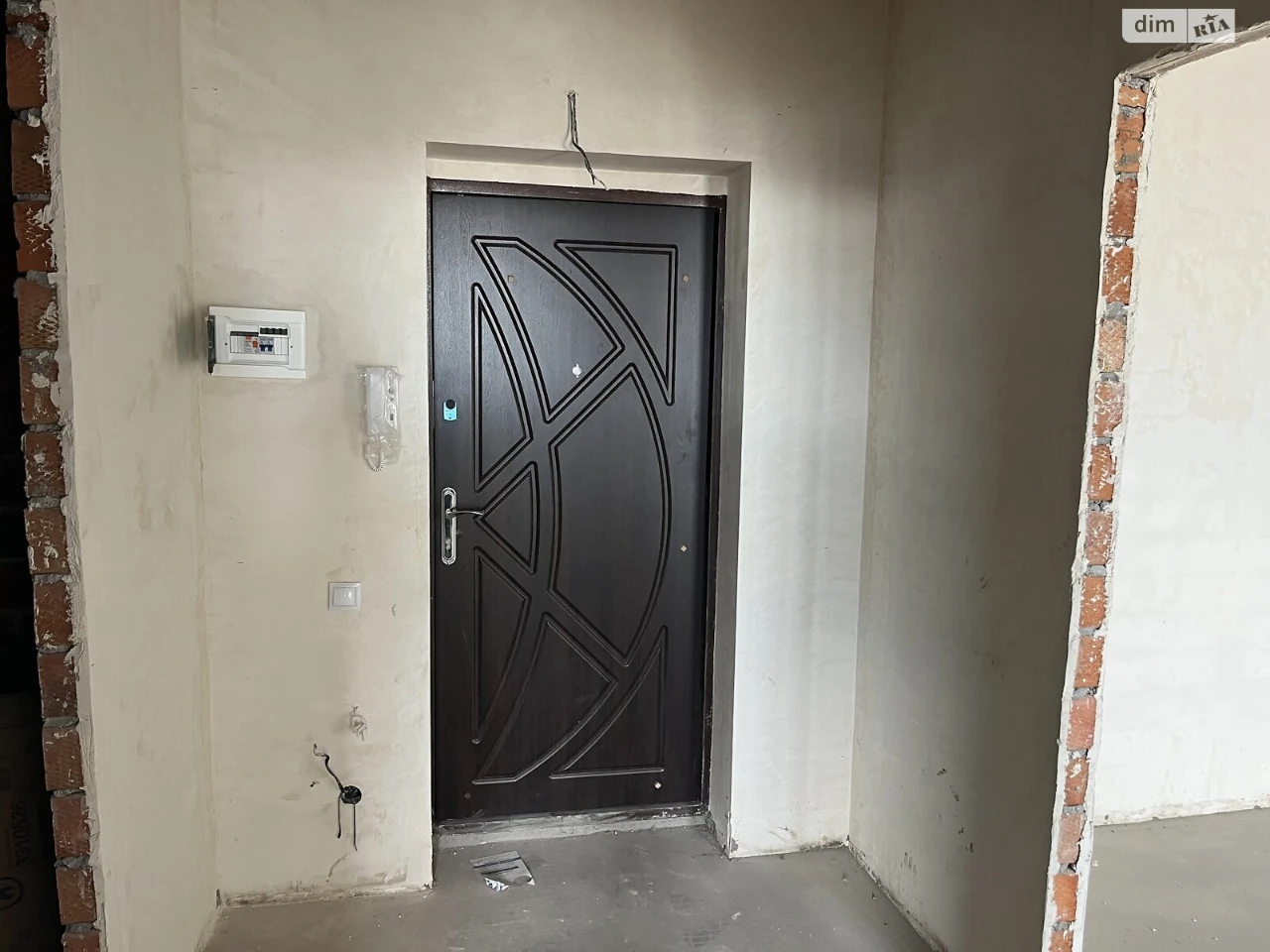 Sale of Apartment Ozerna