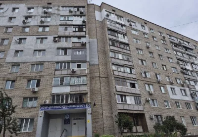 For sale 3-room apartment 66 sq m. CITY CENTER Central Avenue.