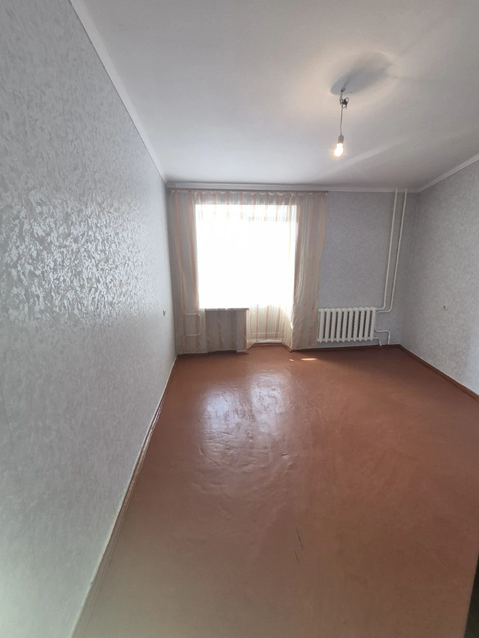 For sale 3-room apartment 66 sq m. CITY CENTER Central Avenue.