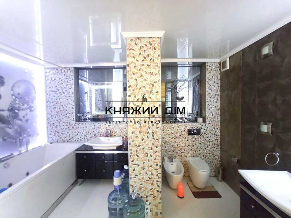Квартира. Киев, улица Антонивича