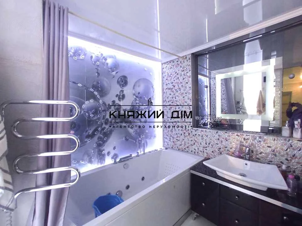 Квартира. Киев, улица Антонивича