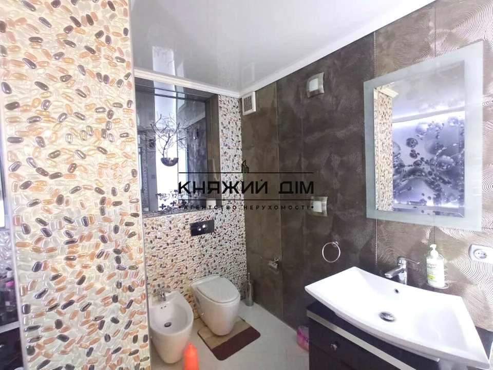 Квартира. Киев, улица Антонивича