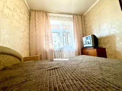 Квартира. Київ, Автозаводська вулиця