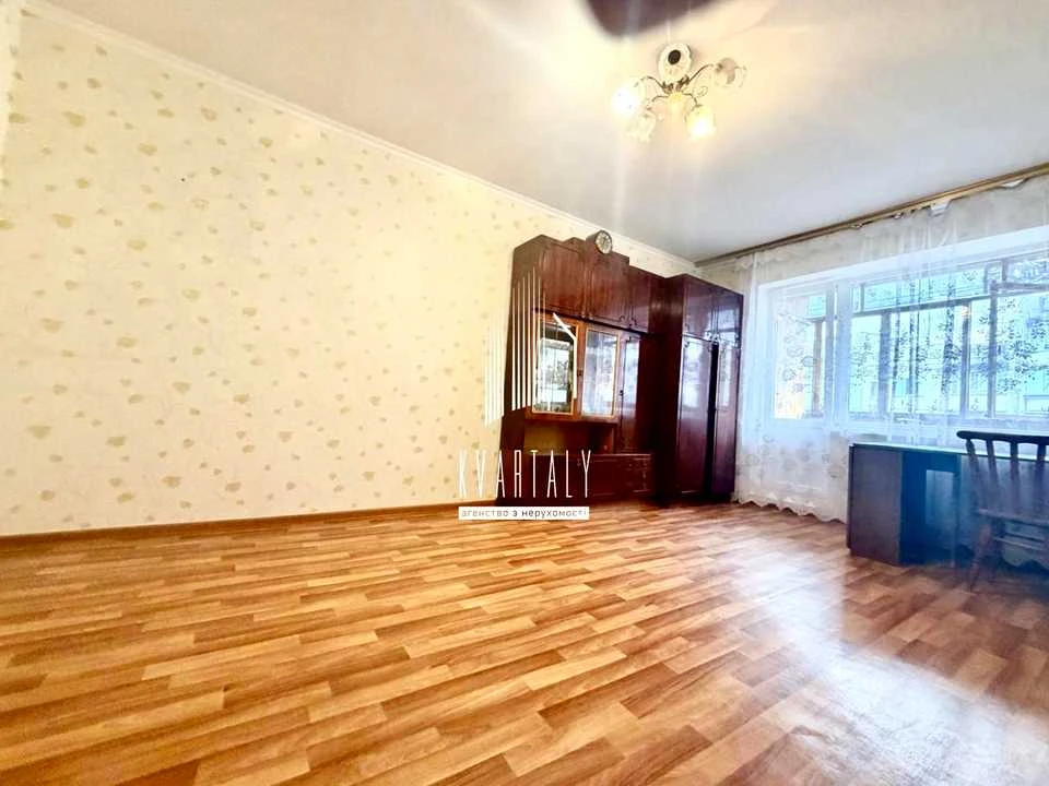 Квартира. Київ, Автозаводська вулиця