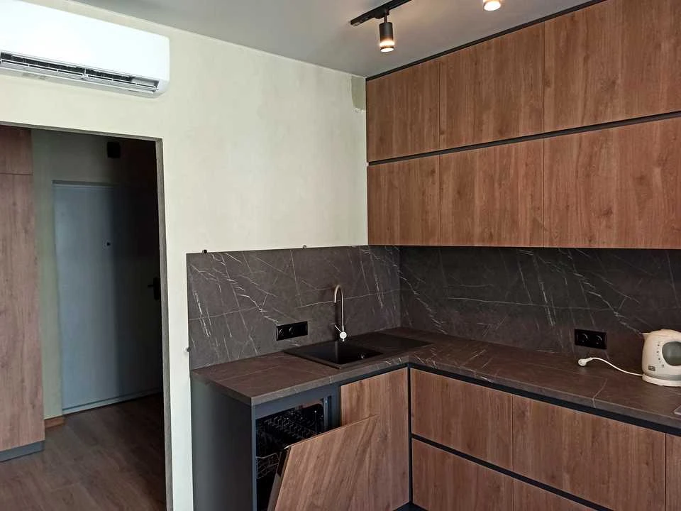 Apartment. Revutsky Street, Kyiv