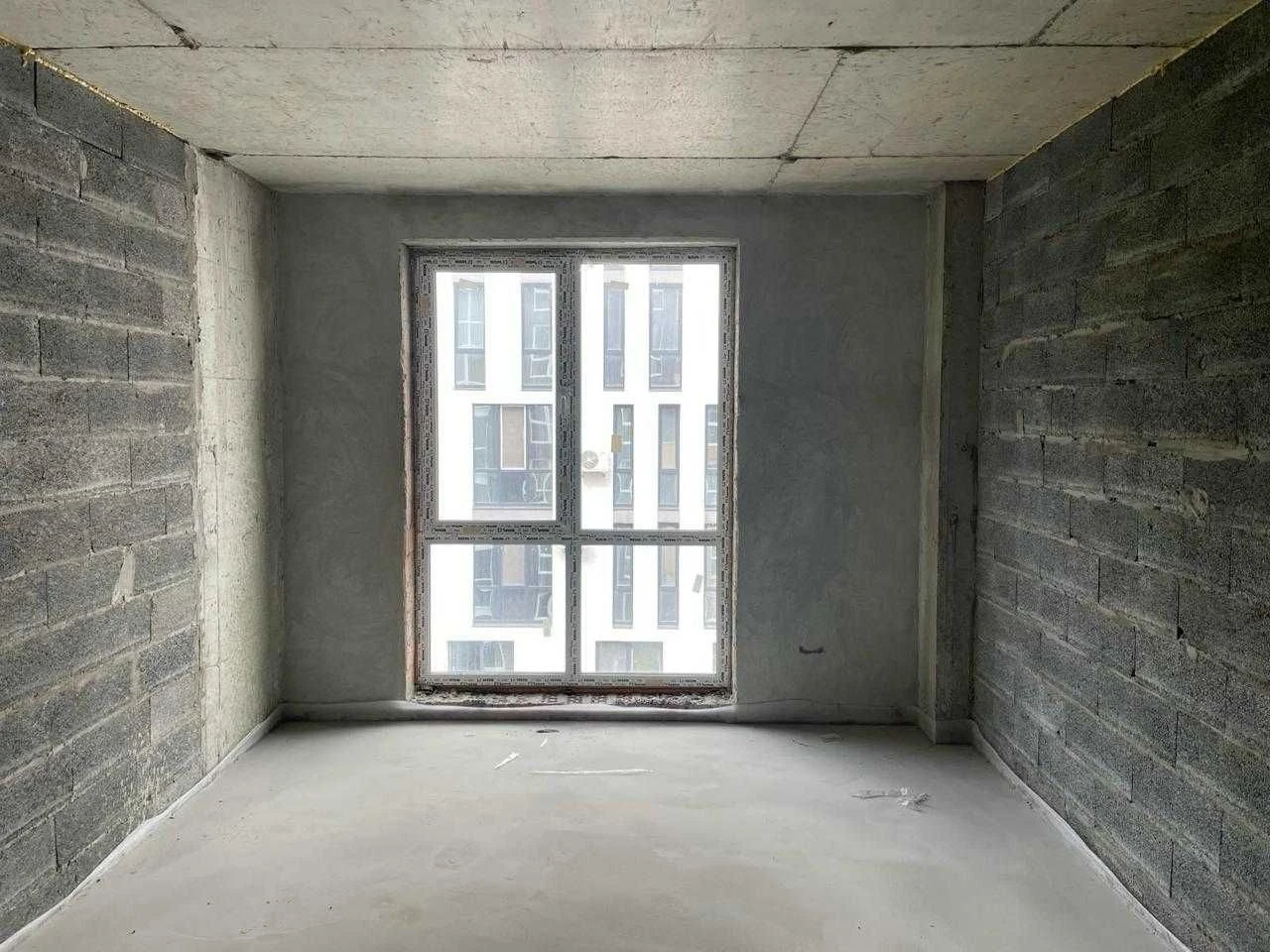 Sale of a 3-bedroom apartment in the "New Life" residential complex, Malogloskovs Street