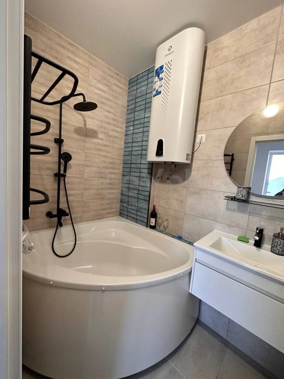Sale of a modern and stylish 1-bedroom apartment, Sadova Street
