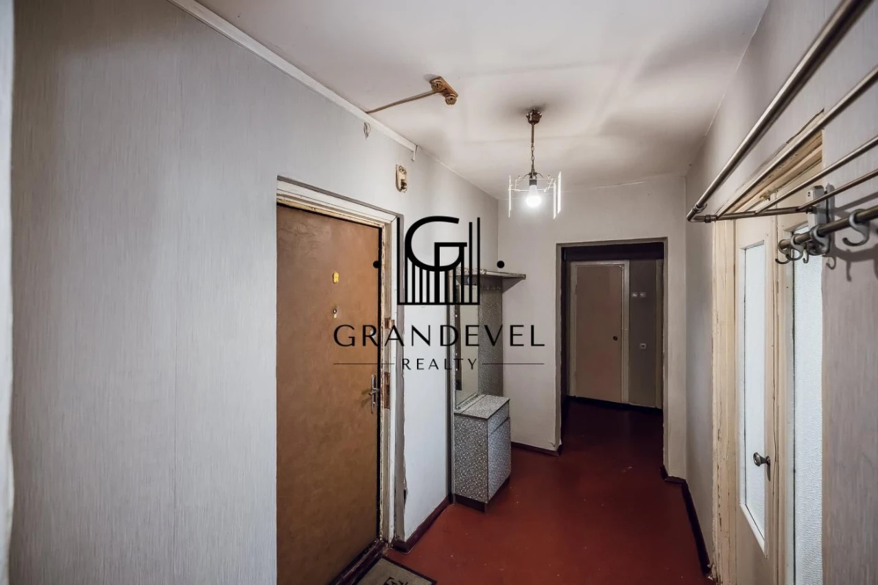 Продаж 2-кімнатній квартири Шалімова (Г. Севастополя) 23а. Відрадний,