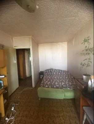 Selling a real 3 sq. m apartment in a high-rise building near Sport metro station.