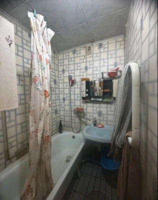 Selling a real 3 sq. m apartment in a high-rise building near Sport metro station.