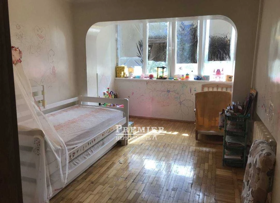 Продається 3-кімнатна квартира з ремонтом на Марсельській / Доб