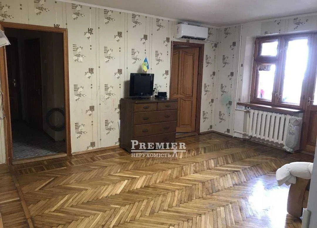 Продається 3-кімнатна квартира з ремонтом на Марсельській / Доб
