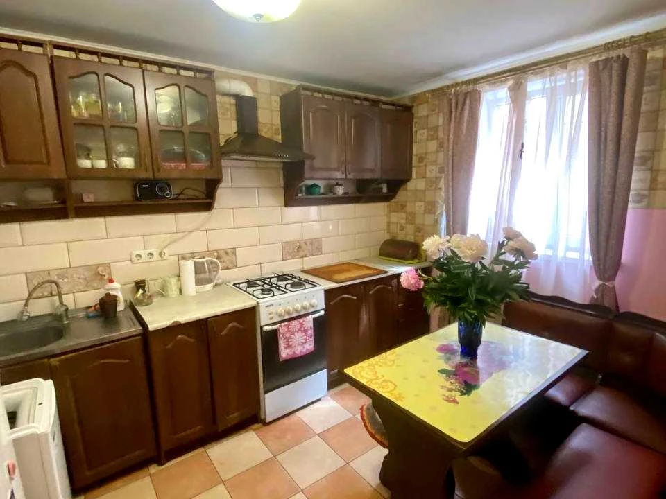 House. Odessa, Radiyalna st.