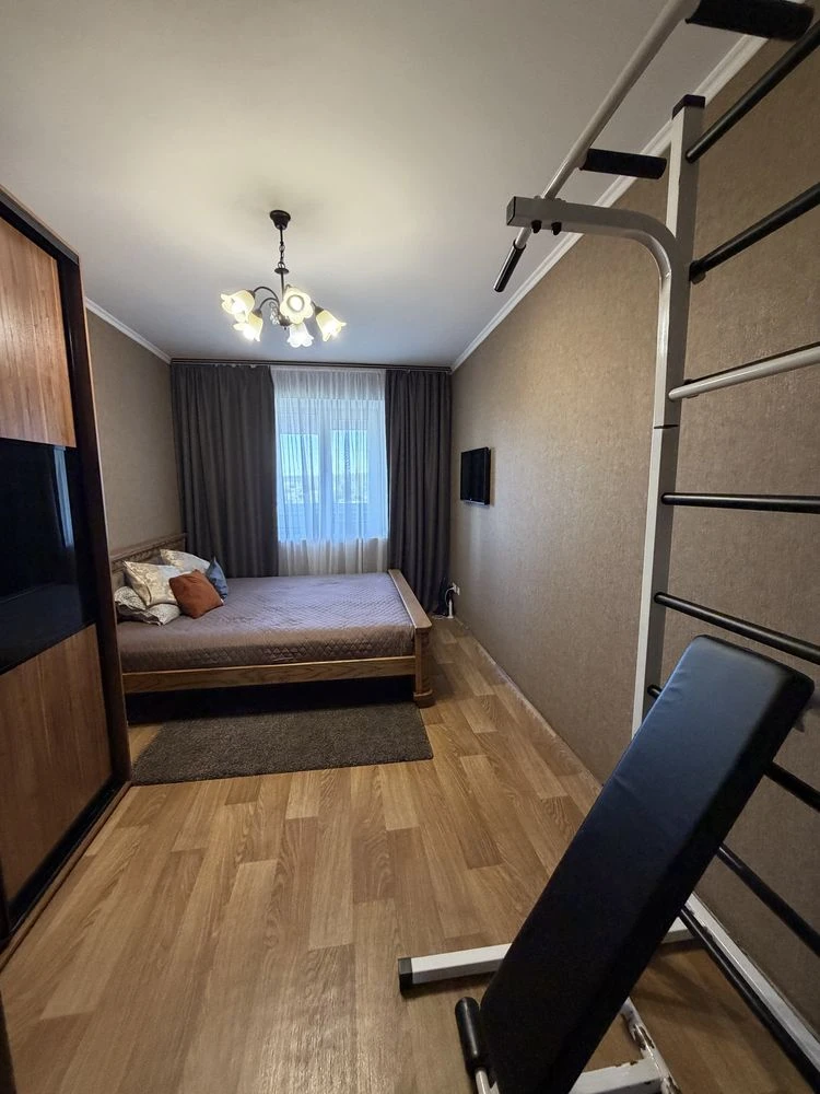 Spacious 4-bedroom apartment in Vyshensky, Kyiv