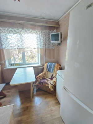 Продается 3-комнатная квартира в Хортицком районе.