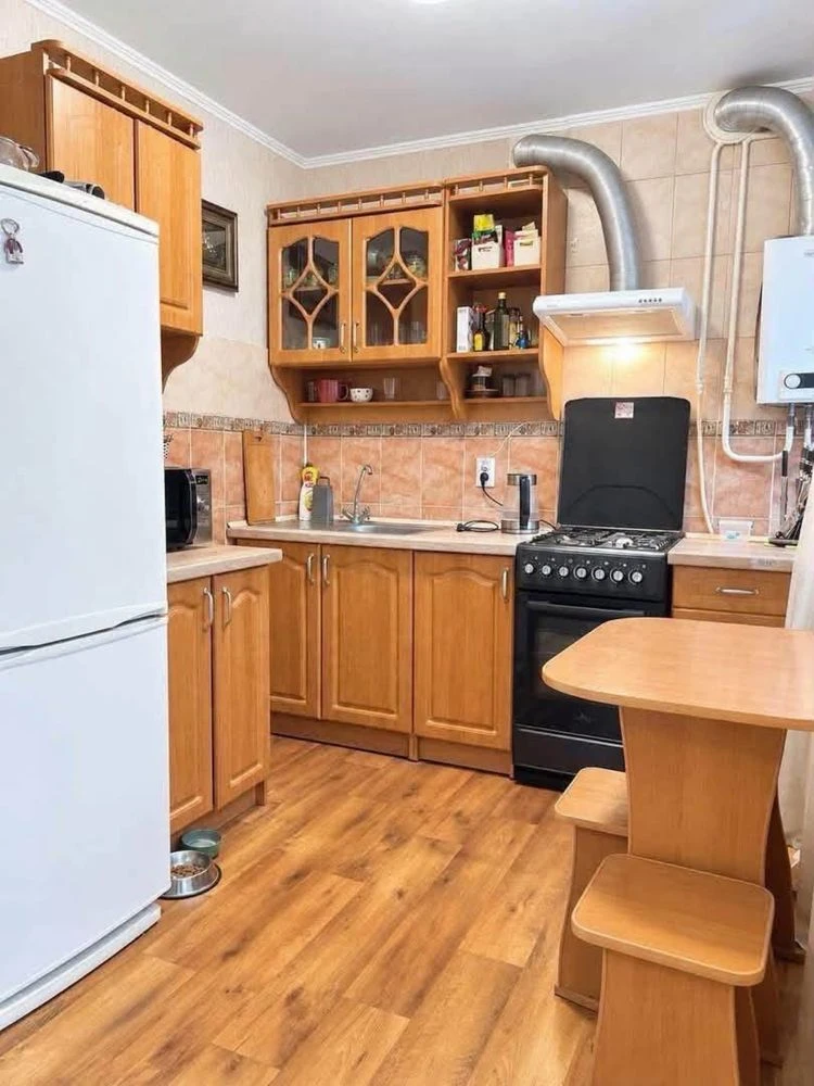 2-комнатная квартира рядом с ПРОМЕНЬЮ | РЕМОНТ | мебель | 55 900$
