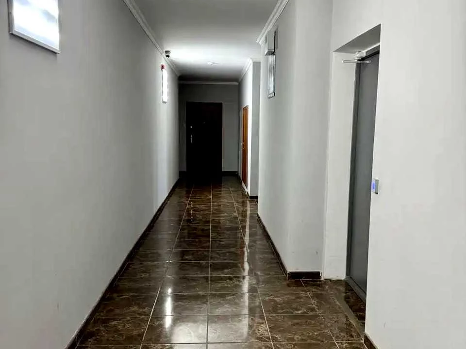 Apartment. Kyiv, Zavalna Street