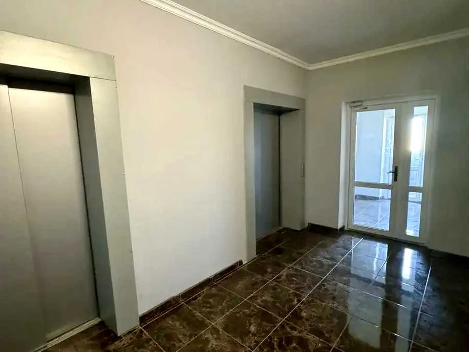 Apartment. Kyiv, Zavalna Street