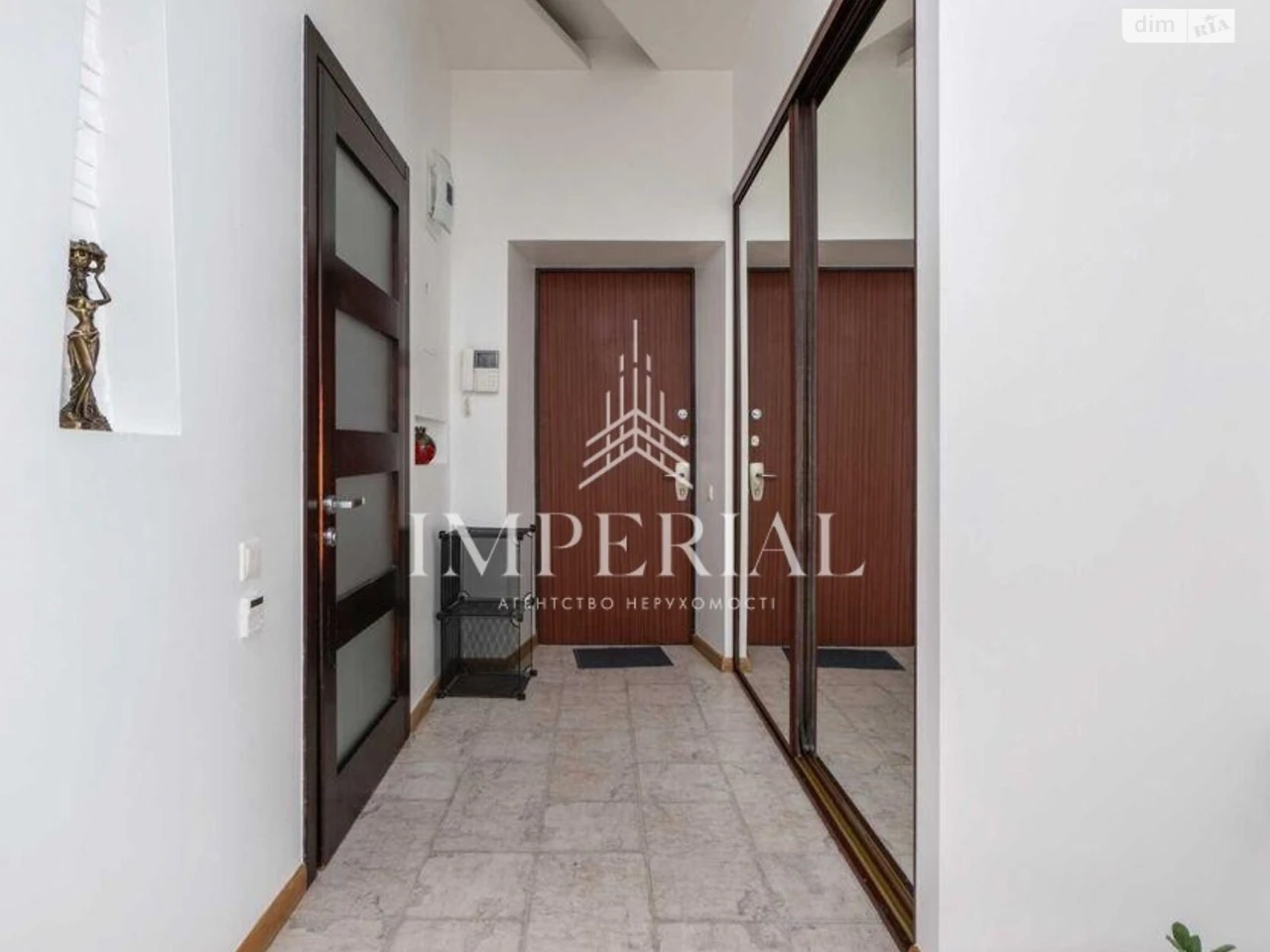 Long-Term Rental Apartment, Pecersky