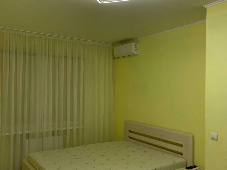 Квартира. Киев, улица Софии Русовой.