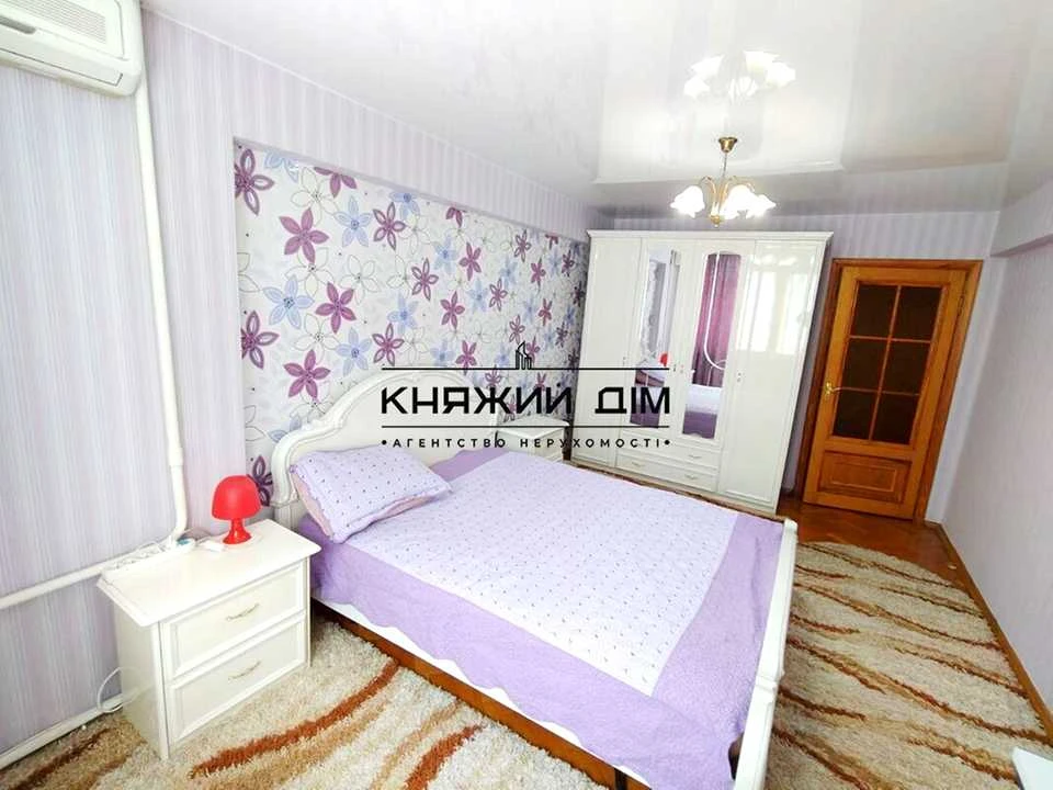 Квартира. Київ, Велика Васильківська вулиця