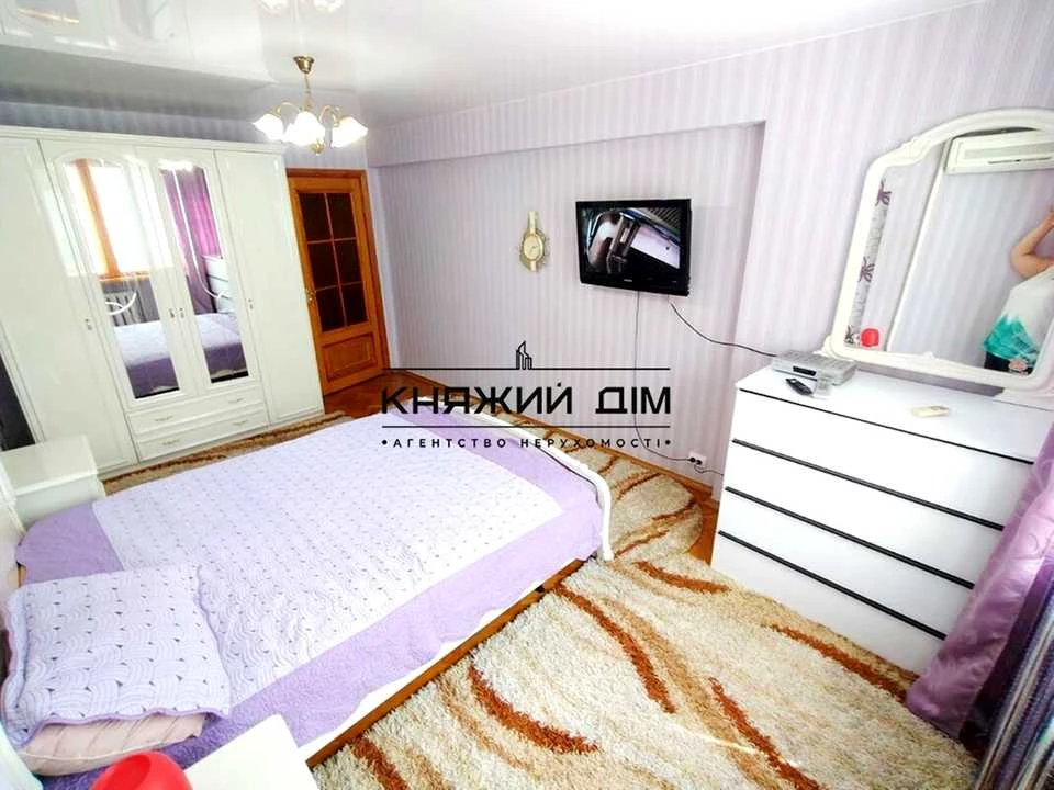 Квартира. Київ, Велика Васильківська вулиця
