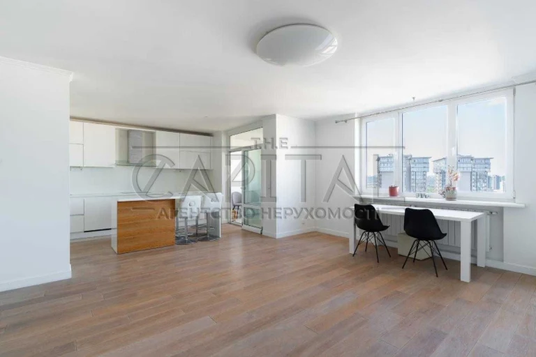 Продаж 4-кімнатна 140 м² з видом на Дніпро | ЖК Корона | Осо
