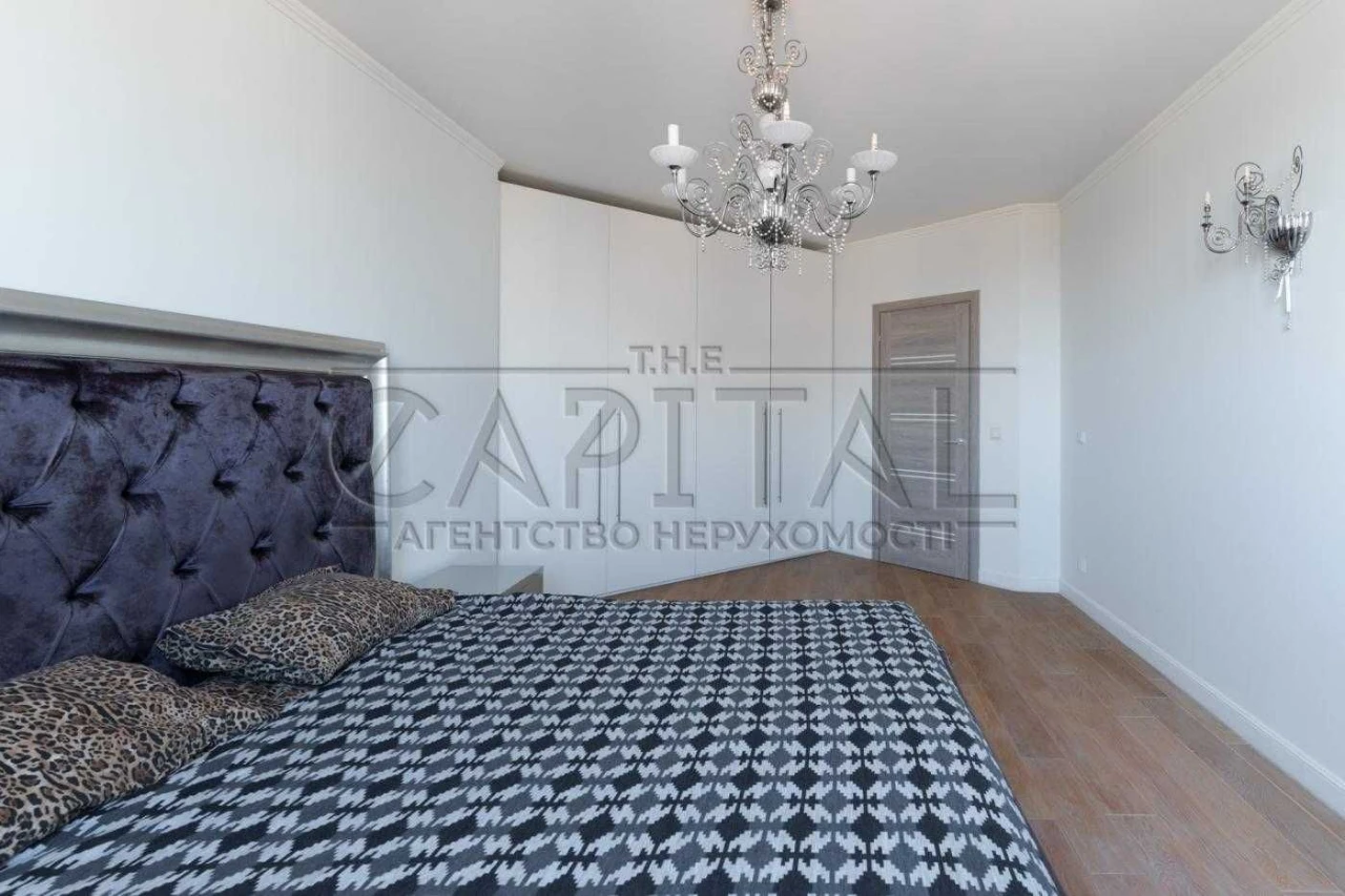 Продаж 4-кімнатна 140 м² з видом на Дніпро | ЖК Корона | Осо