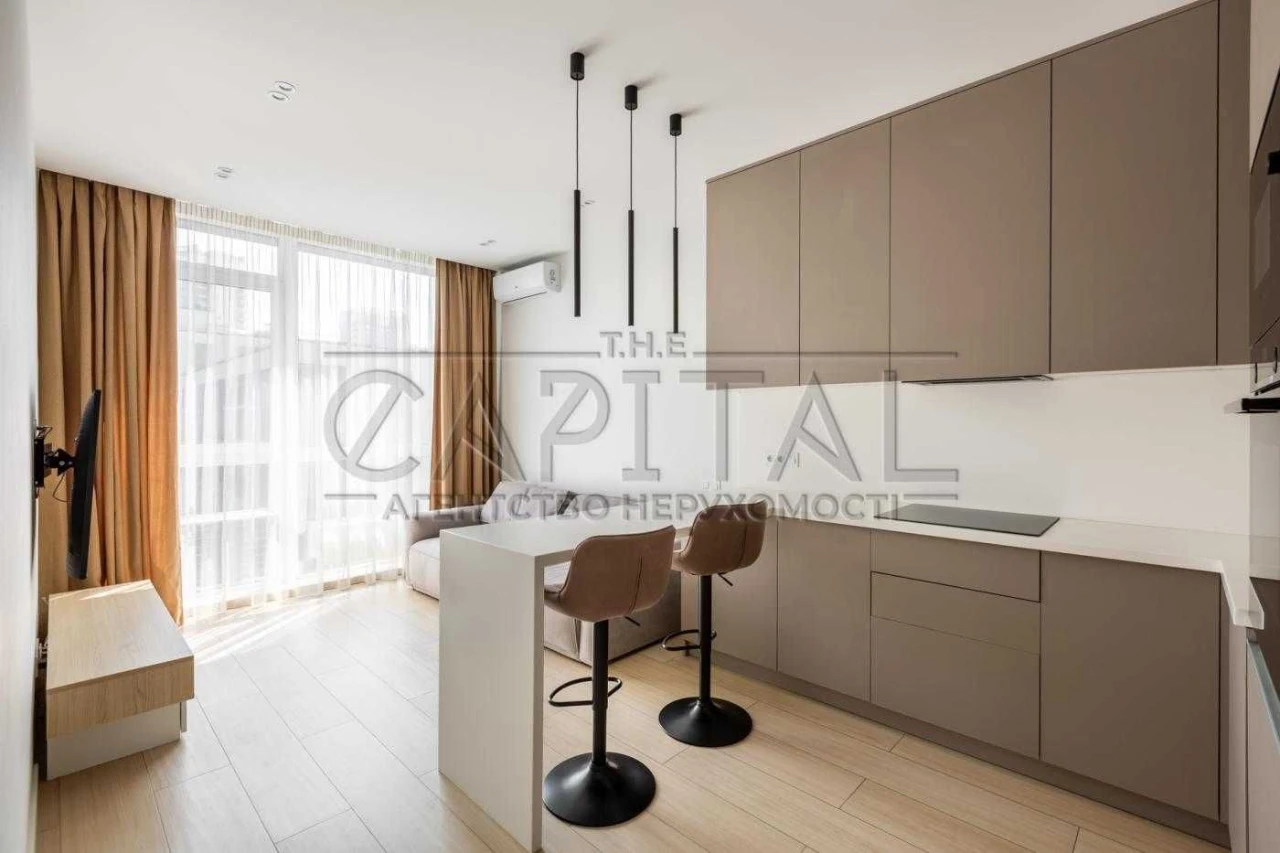 BEST PRICE! SALE! 1-bedroom apartment in the center 46 m² | Autonomous Heating