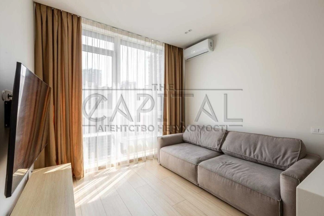 BEST PRICE! SALE! 1-bedroom apartment in the center 46 m² | Autonomous Heating