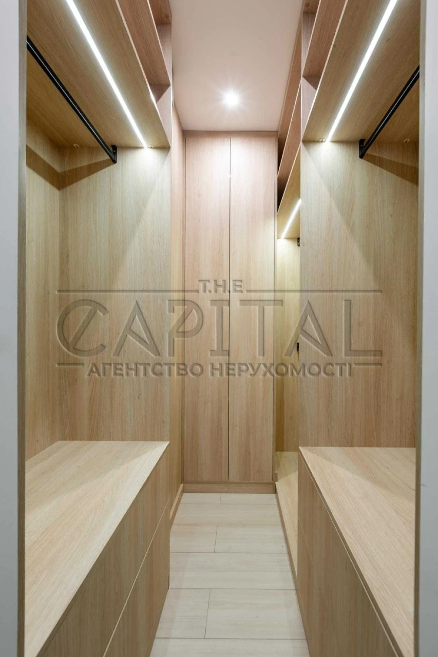BEST PRICE! SALE! 1-bedroom apartment in the center 46 m² | Autonomous Heating