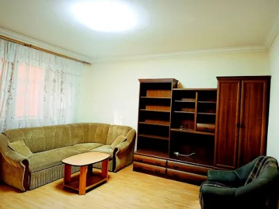 Apartment. Dnipro, Lesi Ukrainky Prospect